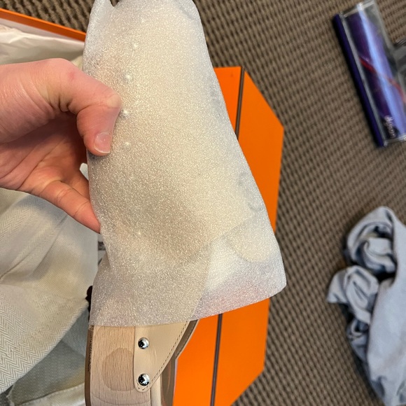 Hermes Calya Mules in Hetre leather, size 38 - Picture 2 of 9